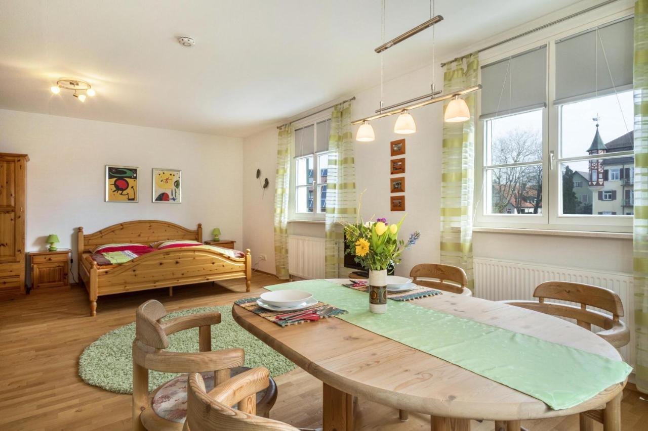 Ferienwohnung Am Schloss Heiligenborn 外观 照片