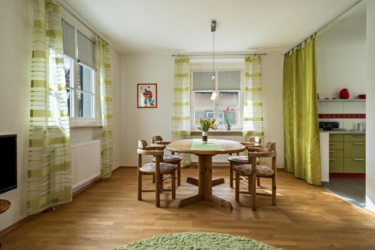 Ferienwohnung Am Schloss Heiligenborn 外观 照片